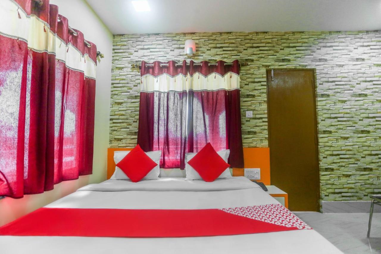Oyo 60771 New Puri Hotel Zewnętrze zdjęcie